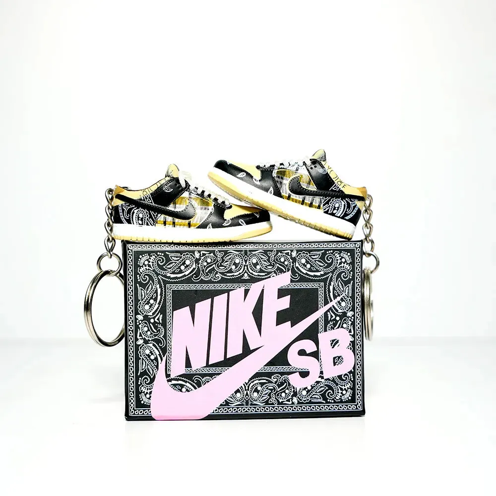 3D Sneaker Keychain With Box - SB Dunk Travis