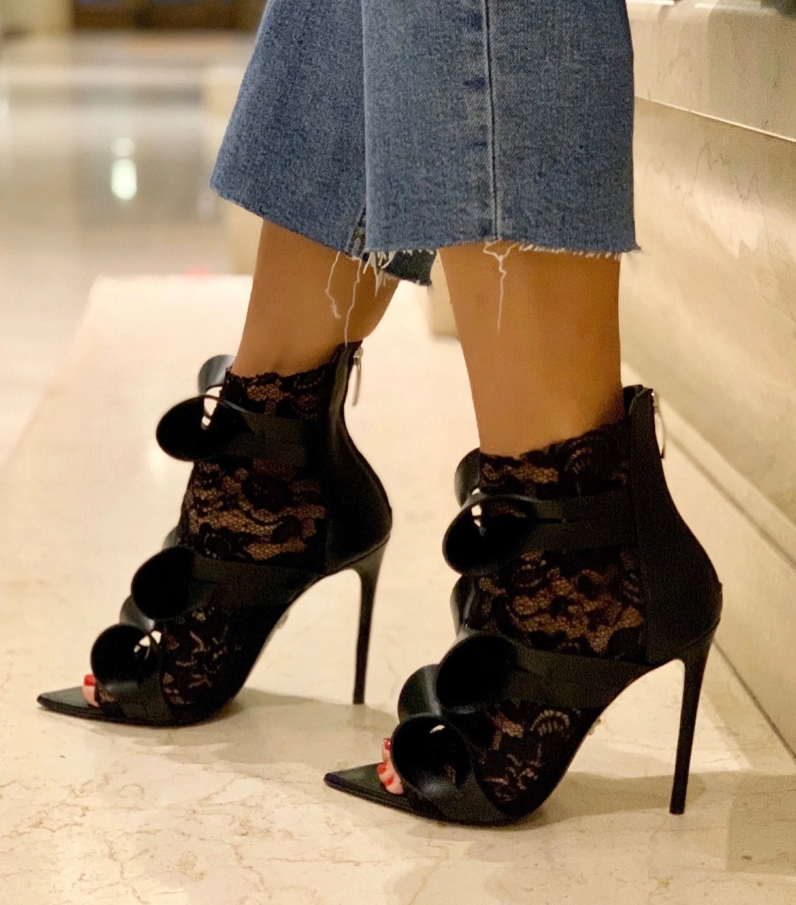 ALIX BLACK LEATHER & BLACK LACE SANDALS