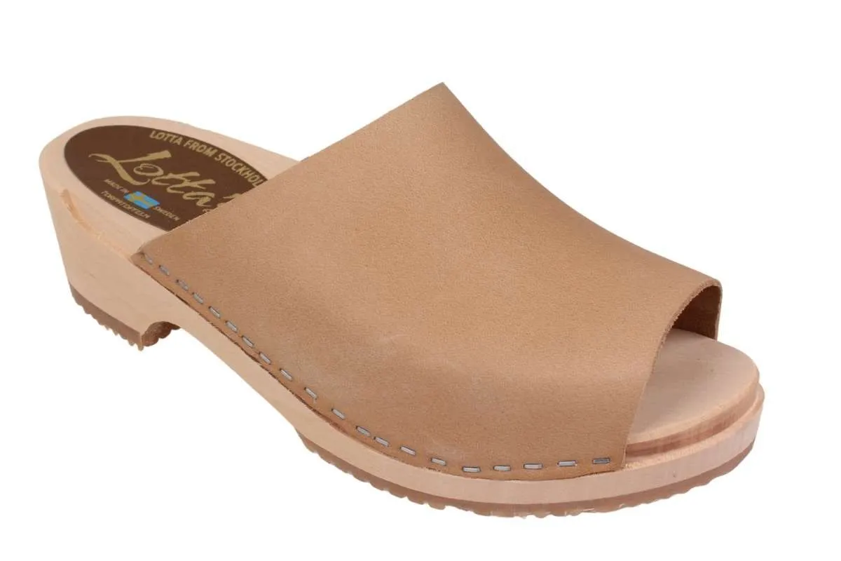 Berit Low Open Clog in Fawn Oiled Nubuck