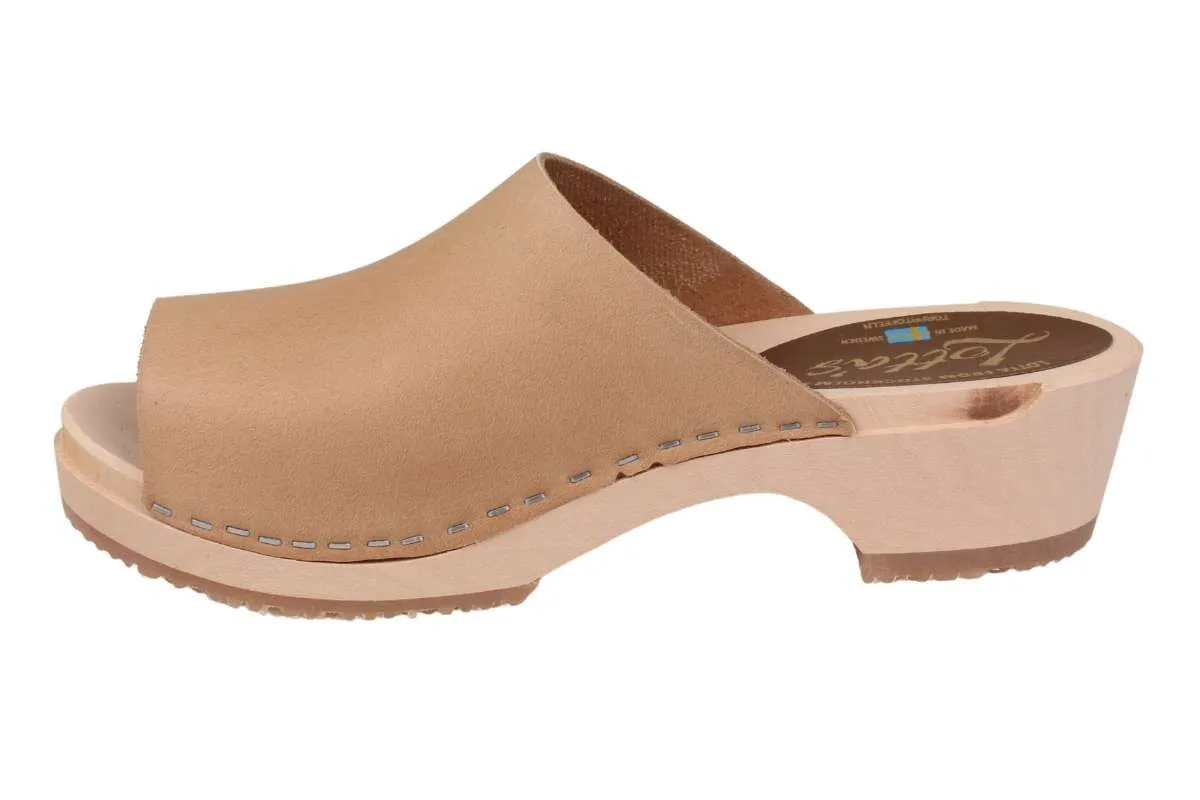 Berit Low Open Clog in Fawn Oiled Nubuck