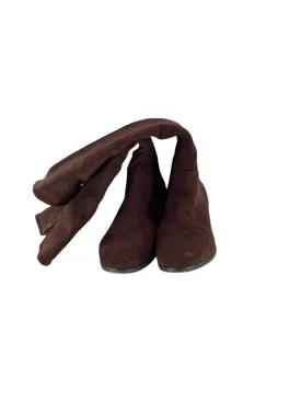 Boots Knee Flats By Universal Thread In Brown, Size: 7