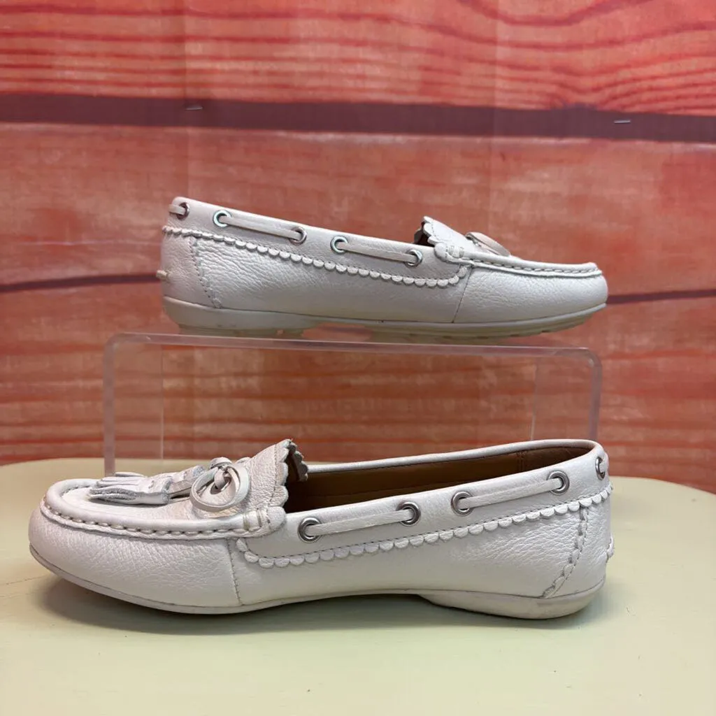 COACH WHITE OLYMPIA TASSEL LOAFERS SZ 7.5 TCC