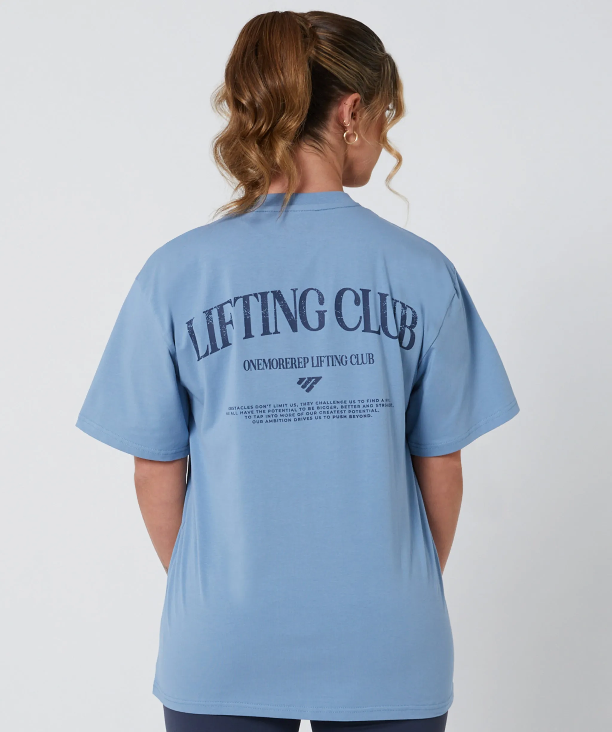 Lifting Club Tee Ice Blue