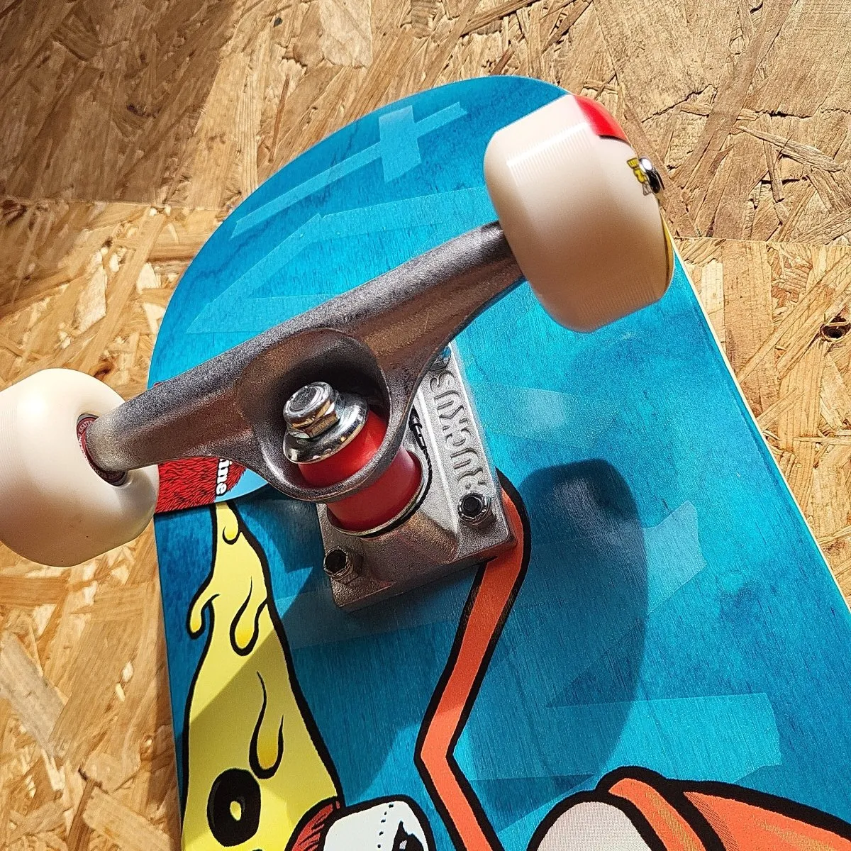 Toy Machine 7.75 Pizza Sect Complete Skateboard