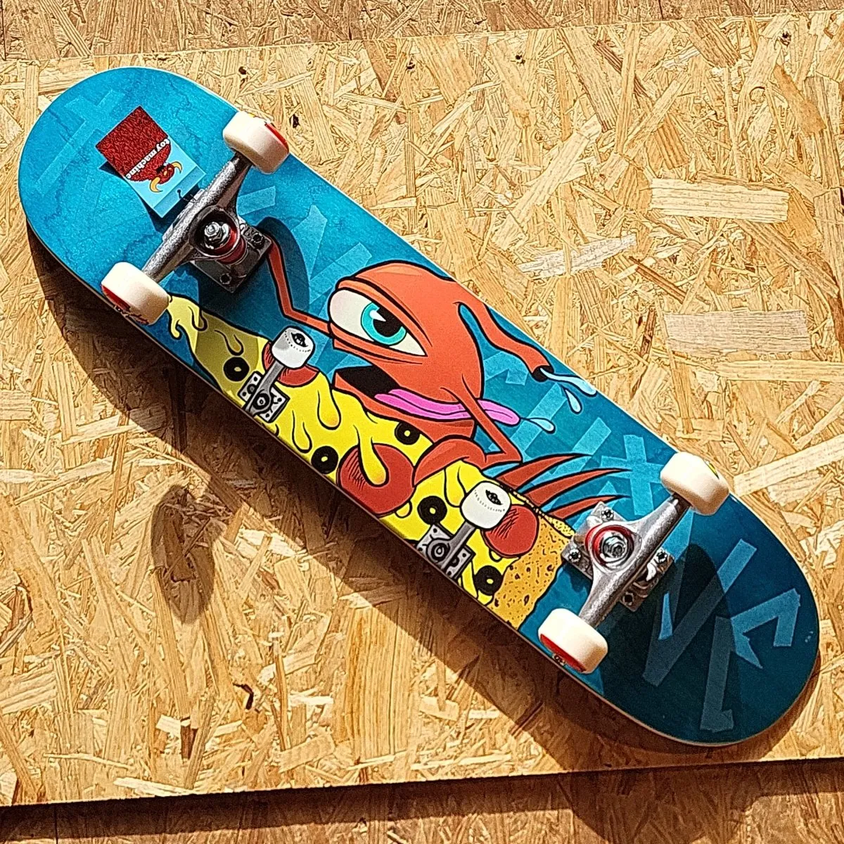 Toy Machine 7.75 Pizza Sect Complete Skateboard